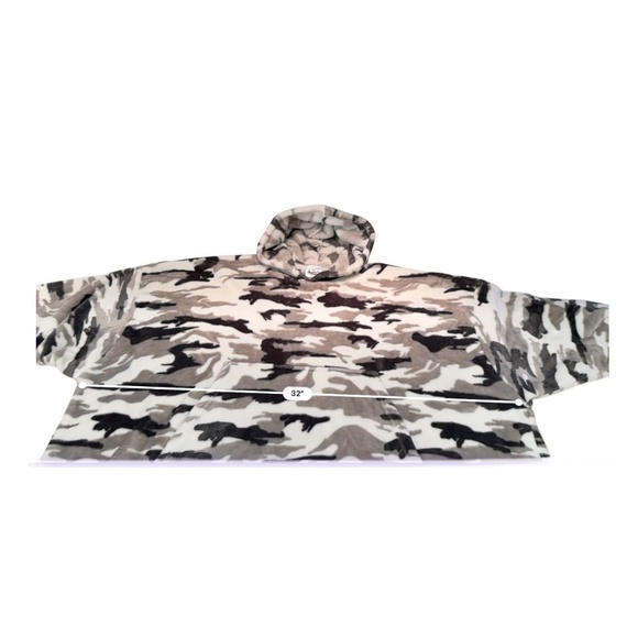 Comfy Original Oversized Hoodie - Picture 6 of 7